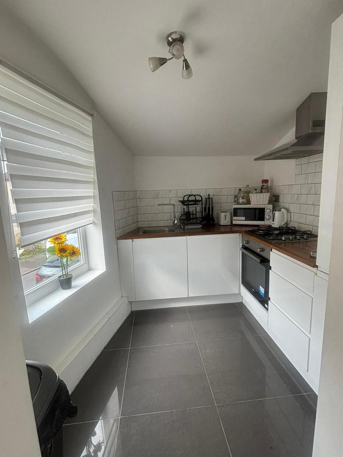 Eejs Modern London 3 Bed Flat Near Crystal Palace Stadium - Great Transport Links Norwood Exterior photo